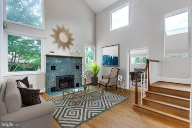 2012 Wolftrap Oaks Ct, Vienna, VA 22182 - photo 5