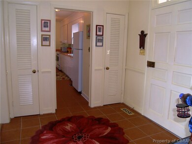 Foyer/Entry