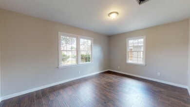 7642 Dixie Dr, Houston, TX 77087 - photo 7