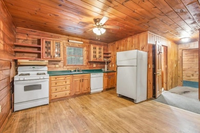 2352 Minard Hill Rd, Groton, VT 05046 - photo 6