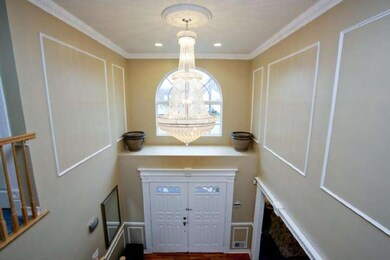 43 Greyhound Ct, Kendall Park, NJ 08824 - photo 2