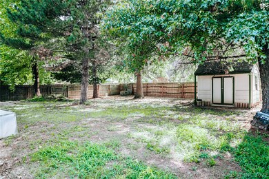 4804 S Oak Ave, Broken Arrow, OK 74011 - photo 5