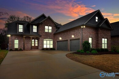 13665 Plainfield Drive, Athens, AL 35613
