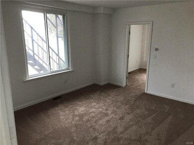 725 N Quincy St unit . 1, Allentown, PA 18109 - photo 4