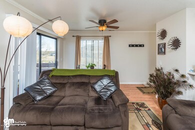 11720 Business Blvd 208B Eagle-large-003