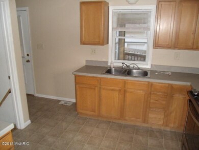 1104 Lake St, Niles, MI 49120 - photo 4