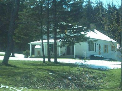 Exterior Front Covered porch on end of house