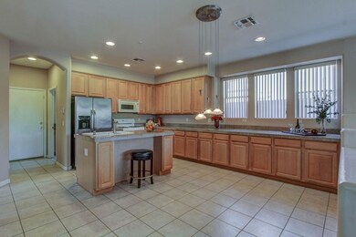 005_Kitchen