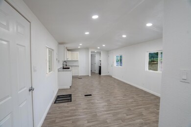 36712 Pebble Ln, Squaw Valley, CA 93675 - photo 6