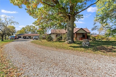 17190 Missouri 13, Richmond, MO 64085 - photo 2