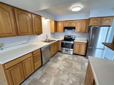 2037 E Springhill Dr, Terre Haute, IN 47802 - photo 2