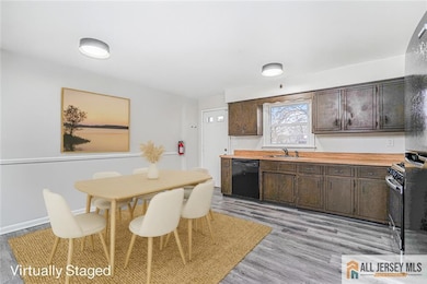 1036 Apache St unit B, North Brunswick, NJ 08902 - photo 7