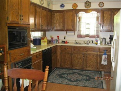 818 Pole Ridge Rd, Somerset, KY 42501 - photo 4