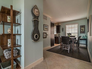 7000 Seawall Blvd unit 622, Galveston, TX 77551 - photo 2