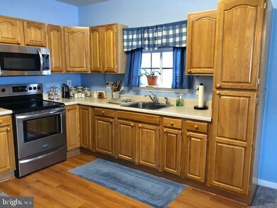 1215 Hillside Rd unit B, Pasadena, MD 21122 - photo 6