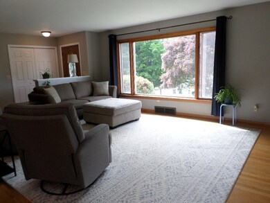 3935 Holly Rue, Erie, PA 16506 - photo 6