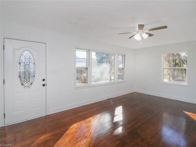 119 N Hall St, High Point, NC 27263 - photo 3