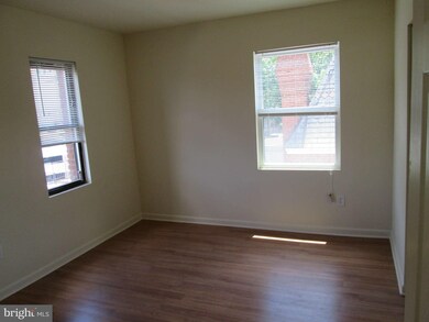 19 W Mulberry St, Baltimore, MD 21201 - photo 6