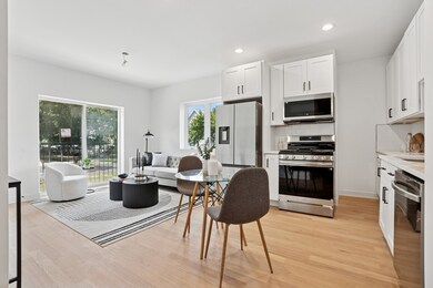 6755 N Hermitage Ave unit 3, Chicago, IL 60626 - photo 7