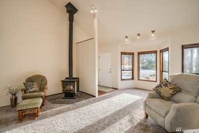 2527 8th St NE, East Wenatchee, WA 98802 - photo 7