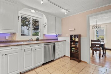 192 Lovell St, Worcester, MA 01603 - photo 2