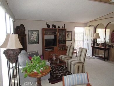 1525 W Oakland Ave unit 30, Hemet, CA 92543 - photo 5