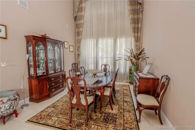 10739 NW 70th Ln, Doral, FL 33178 - photo 5