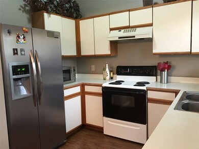 7775 High Village Dr, Houston, TX 77095 - photo 5