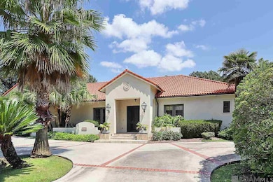 9923 E Myrtle View Ct, Baton Rouge, LA 70810 - photo 3