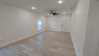 800 Sheppard Rd, Burkburnett, TX 76354 - photo 7