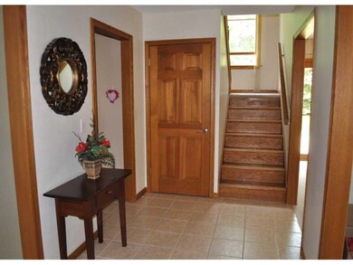 Entry/Foyer. Entry Way w/ Ceramic Tile Floors