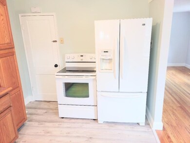 7 Brownell Cir, Worcester, MA 01602 - photo 6