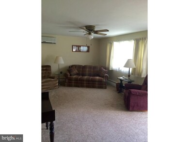 320 Yost Ave, Spring City, PA 19475 - photo 4