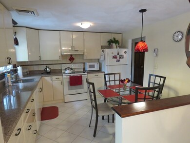 8 Patrick Cir, Stoneham, MA 02180 - photo 3