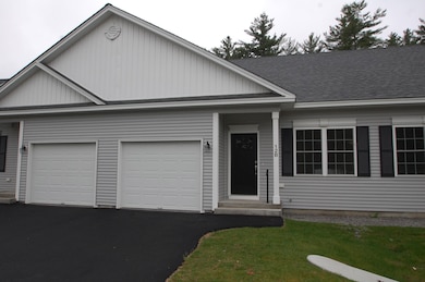 12 Angel Point Cir unit 20B, Goffstown, NH 03045 - photo 7