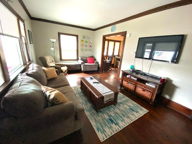 3 Living Room