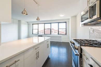 The Lenox unit 302, Union City, NJ 07087 - photo 4