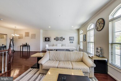 6663 Bartrams Forest Ln, Haymarket, VA 20169 - photo 4