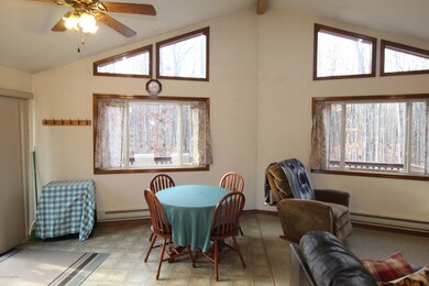 639 Behrens Rd, Jim Thorpe, PA 18229 - photo 4