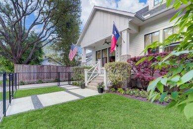 108 Moss St, Houston, TX 77009 - photo 3