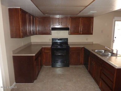 845 W Posada Ave, Mesa, AZ 85210 - photo 3