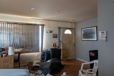 1542 W Fargo Ave unit A, Chicago, IL 60626 - photo 4