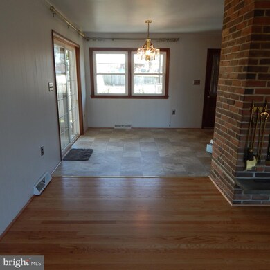 13601 Dixie Dr, Hagerstown, MD 21742 - photo 6