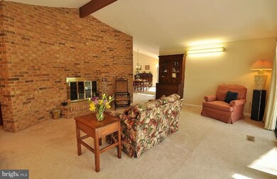 2889 Spring Lakes Dr, Davidsonville, MD 21035 - photo 3