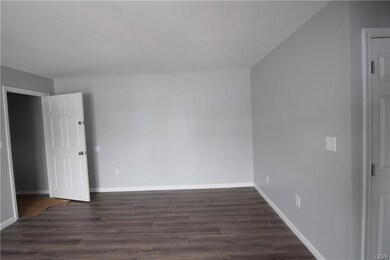 532 Broad St unit 5, Emmaus, PA 18049 - photo 7