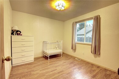 2528 Woodfield Loop SE, Olympia, WA 98501 - photo 5