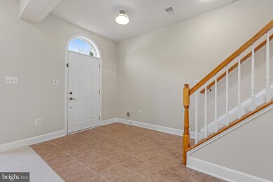 788 Raven Ave, Gaithersburg, MD 20877 - photo 5