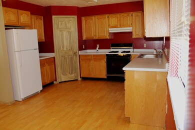 520 W 100 N, Parowan, UT 84761 - photo 5