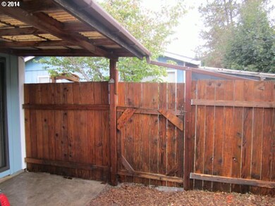 3046 Brittany Dr, Forest Grove, OR 97116 - photo 4