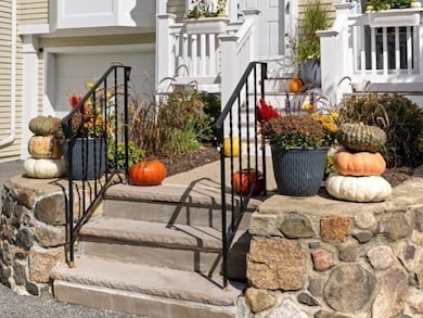 108 Abington Rd unit 108, Danvers, MA 01923 - photo 2